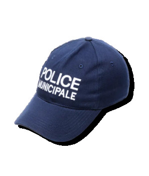 Casquette type baseball - microaérée. imperméable et respirante. Brodée “ASVP”.
